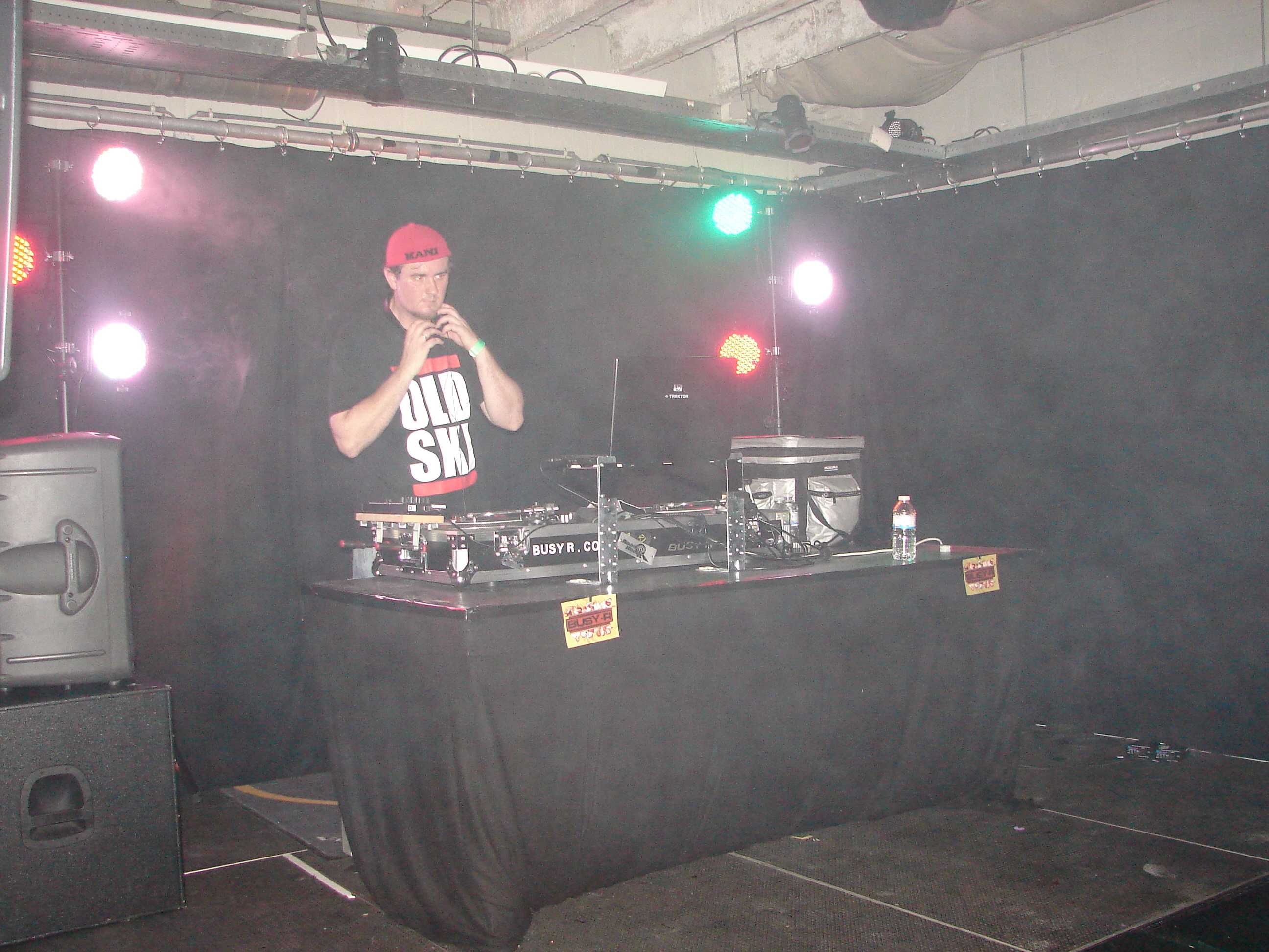 Tribes_Festival_2011_-_DJ_BusyR_45.jpg